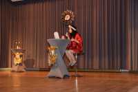 Moderatorin-Vanessa-Buresch